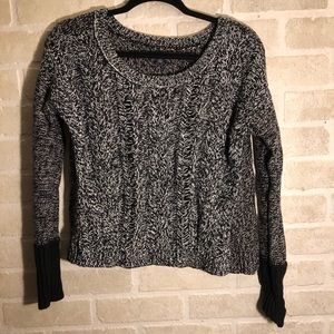 Women’s American Eagle Sweater